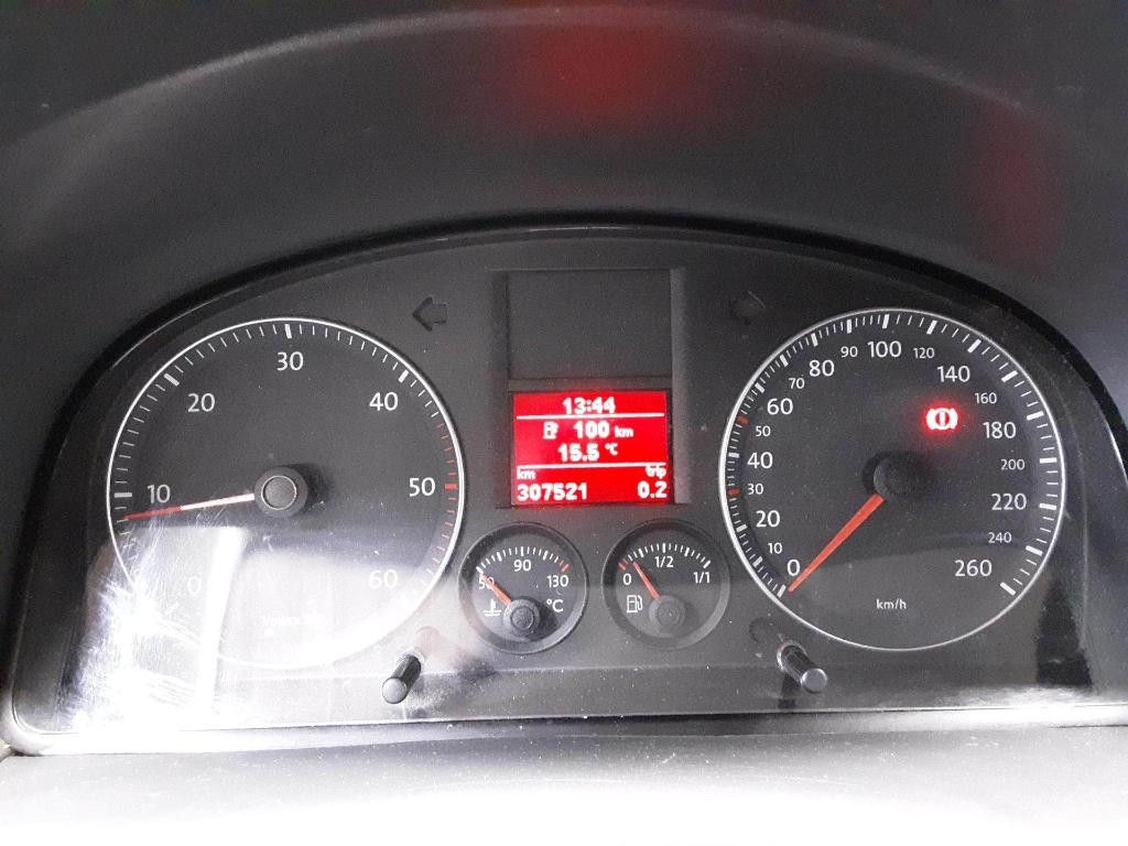Fahrzeugabbildung Volkswagen Caddy Life 1.9 TDi AHK Navi Klima 5-Sitzer