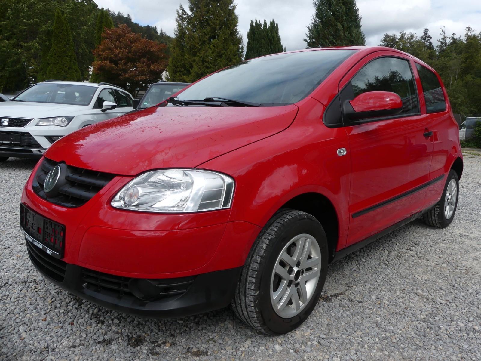 Volkswagen Fox Basis Servo Zv 8 fach Tüv 09 / 2028