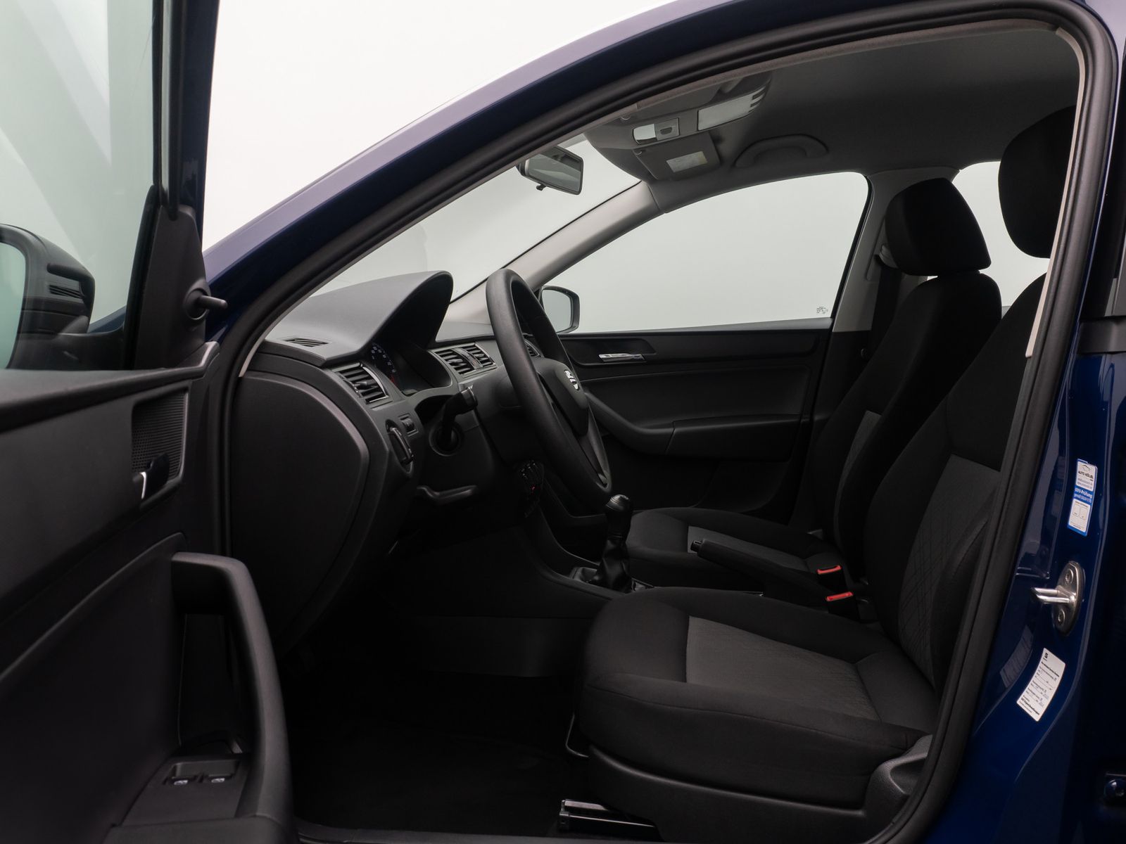 Fahrzeugabbildung SEAT Toledo 1.2 TSI 66kW BremsAss ABS Winterpaket LM