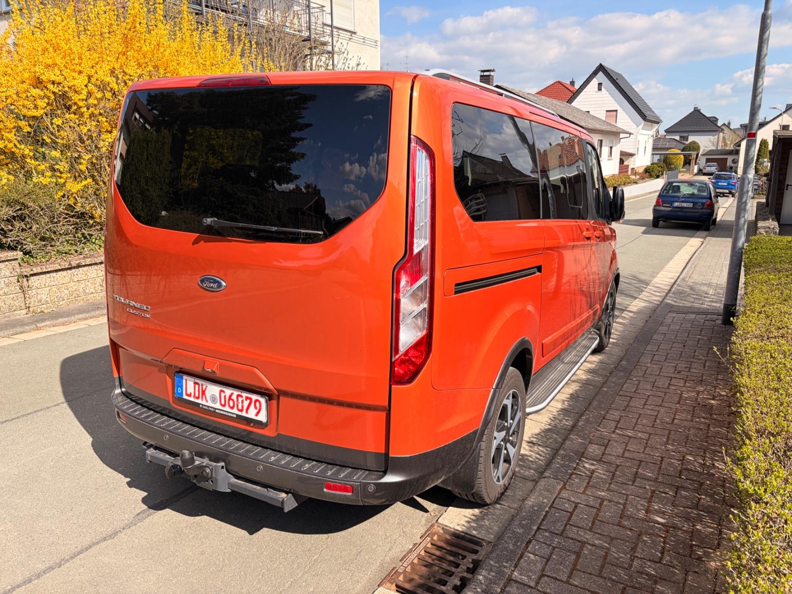 Ford Tourneo Custom ACTIVE 8-Si. Autom. AHK+++