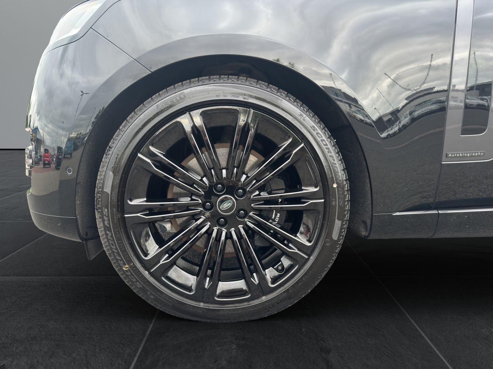 Land Rover Range Rover P530 Autobiography SHADOW PACK 23" foto 9