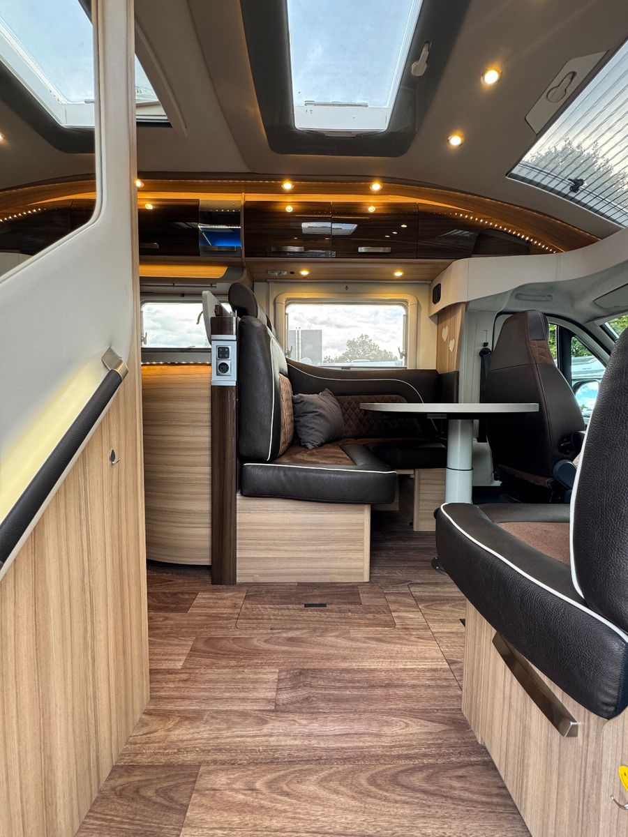 Fahrzeugabbildung Knaus SUN TI 700 MEG PLATINUM SELECTION FIAT 1.HAND