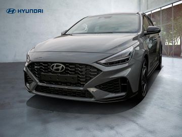 Hyundai i30 1.5 Spurhalteassi. Tempomat Totwinkelassi.
