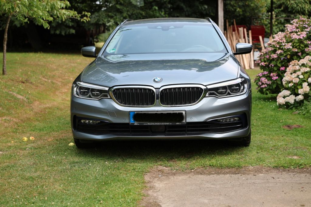 Image of BMW 520
