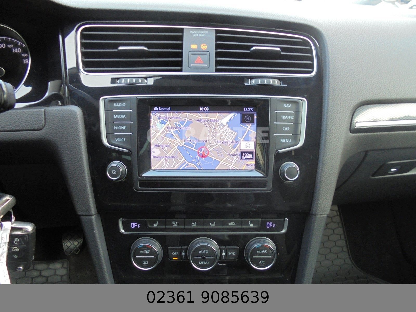 Fahrzeugabbildung Volkswagen Golf VII Variant Highline BMT TOP AUSTATTUNG