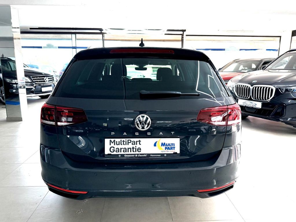 VW Passat Variant - Bild 5
