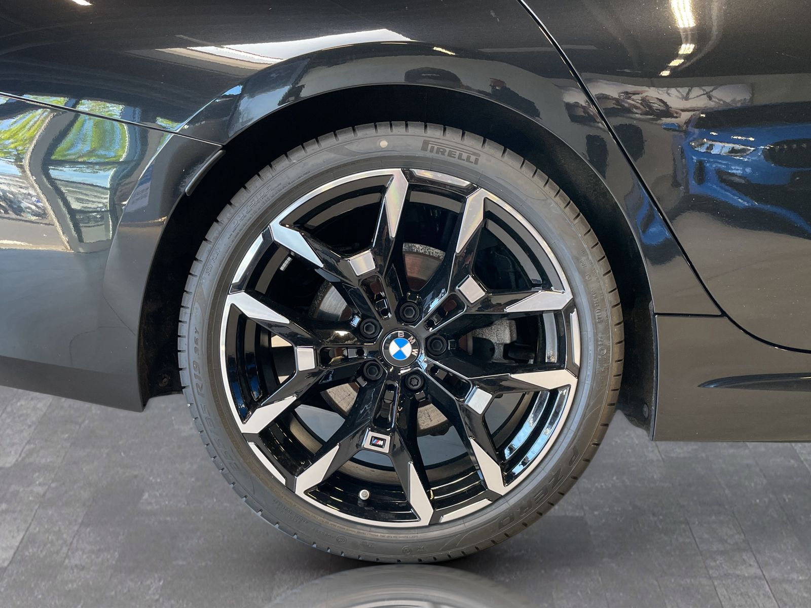 BMW 320 - Bild 14