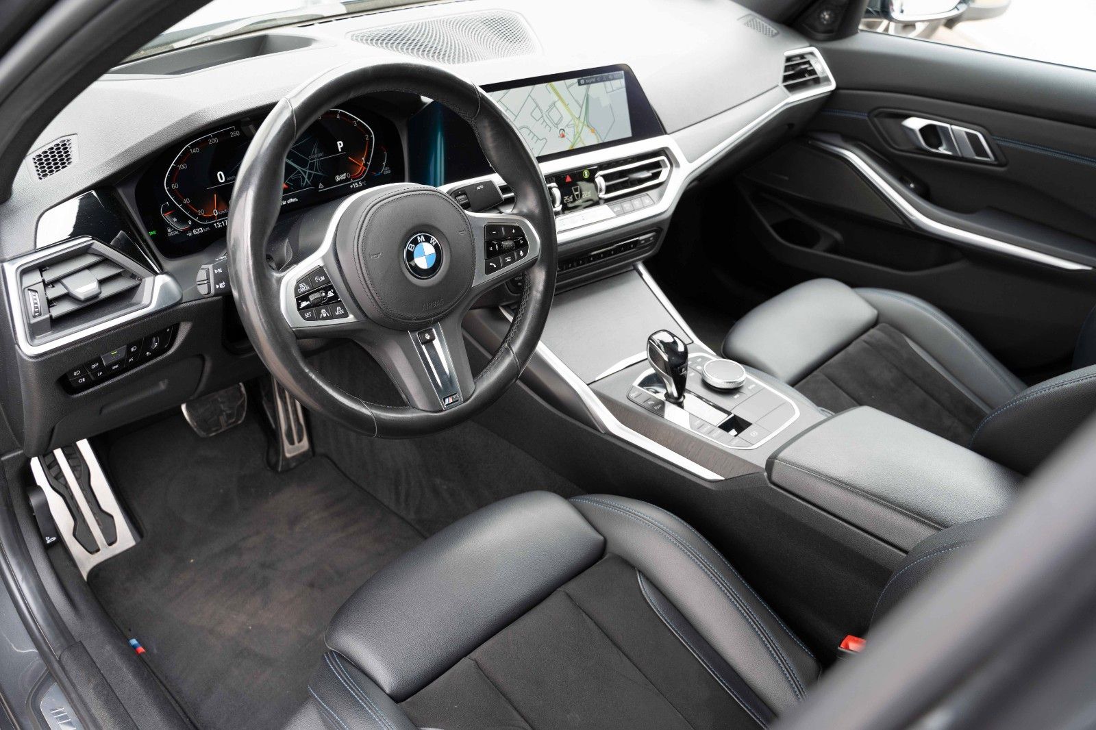 Fahrzeugabbildung BMW 320 D M SPORT LED VIRTC SHADOW HUD LANE