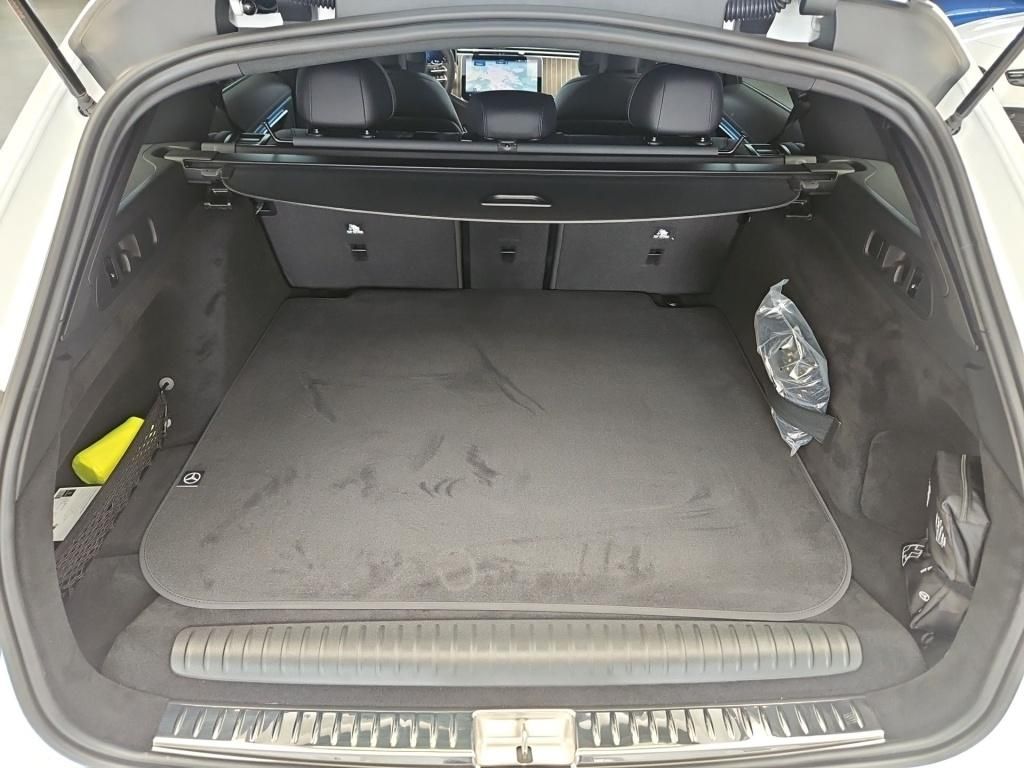 Fahrzeugabbildung Mercedes-Benz E 300e T +AMG+AHK+NIGHT+WINTER+KOMFORT+BURM+20''