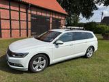 Volkswagen Passat B8 2.0 TDI DSG Comfortline - Volkswagen Passat