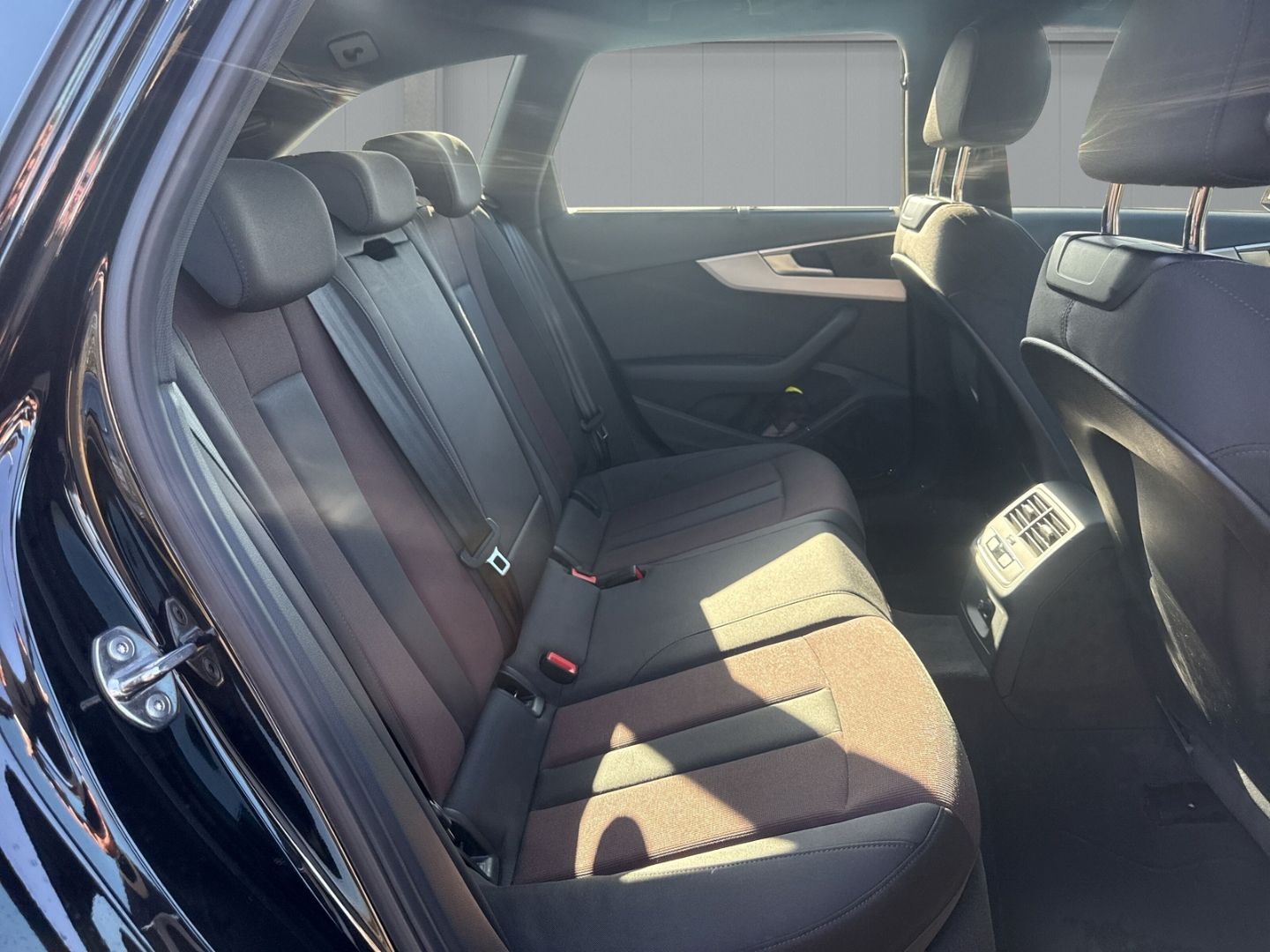 Audi A4 allroad quattro 40 TDI S tronic Navi LED El.  foto 10