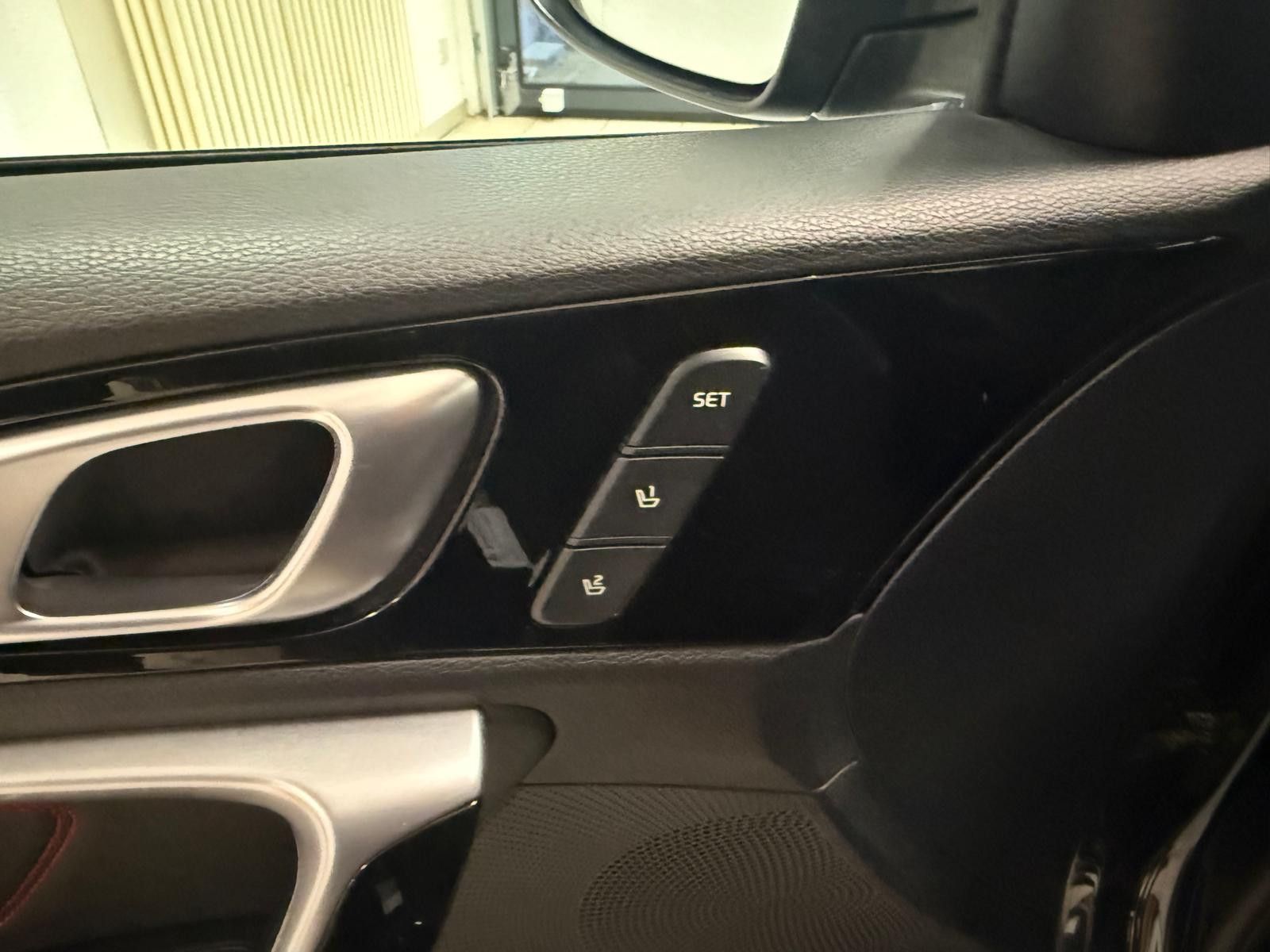 Fahrzeugabbildung Kia pro cee'd / ProCeed / LED / NAVI / SCHECKHEFT /