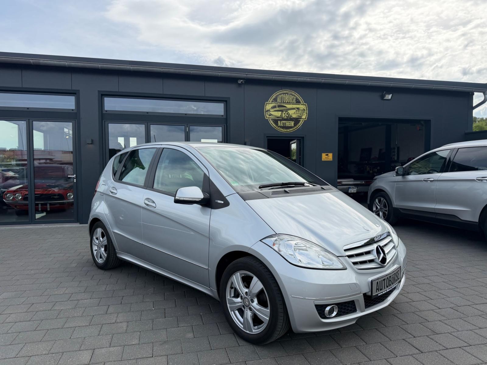 Mercedes-Benz A 180*Top Zustand*Klima*SZH*2. Hand*