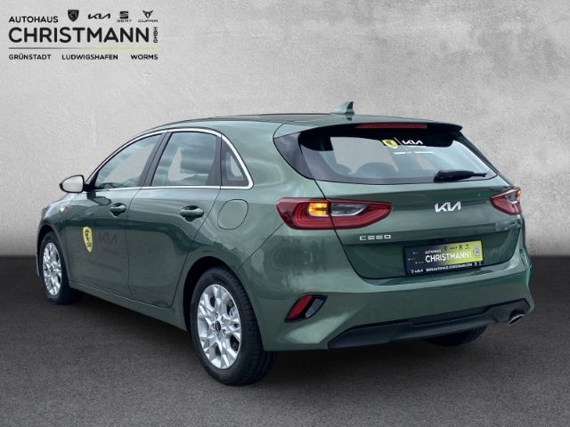 Fahrzeugabbildung Kia Ceed VISION 1.0T *KOMFORT PLUS-PAKET*