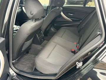 BMW 318 - 10