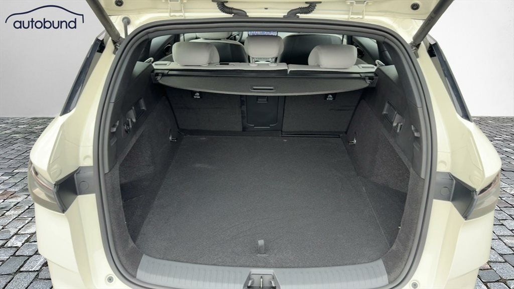 BYD SEAL 6