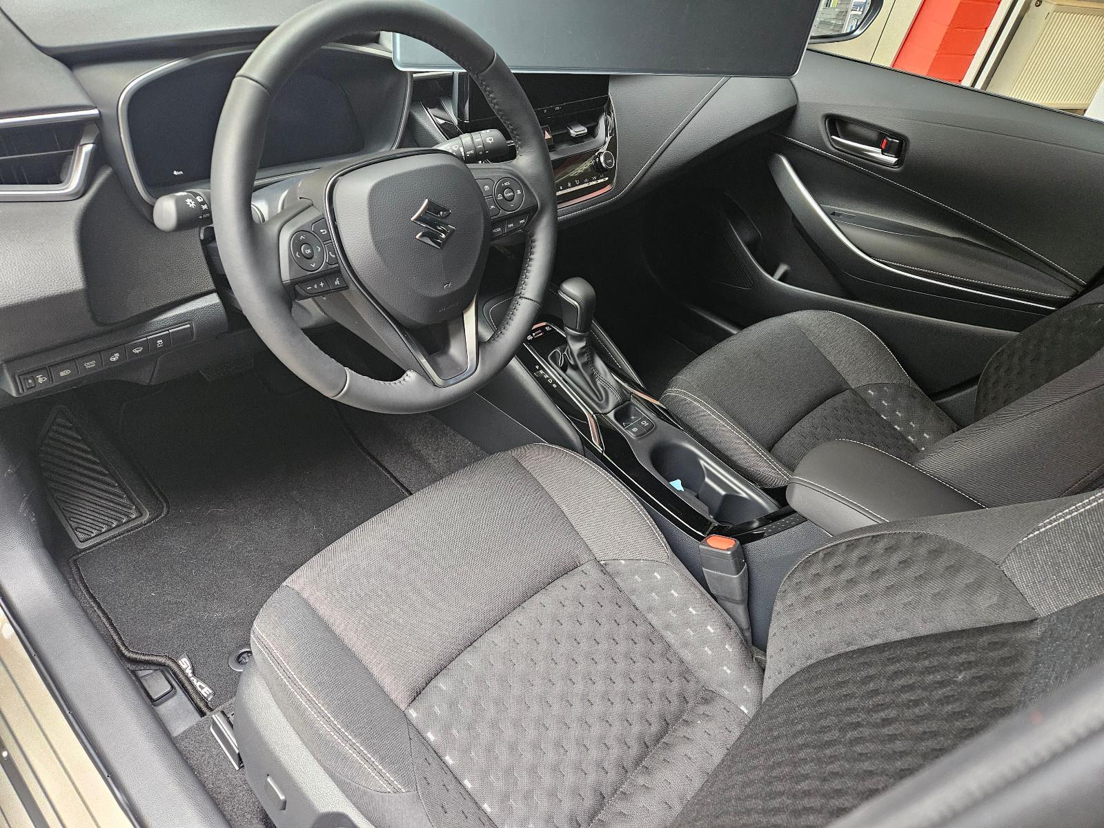 Suzuki Swace 1.8 Hybrid CVT Comfort+