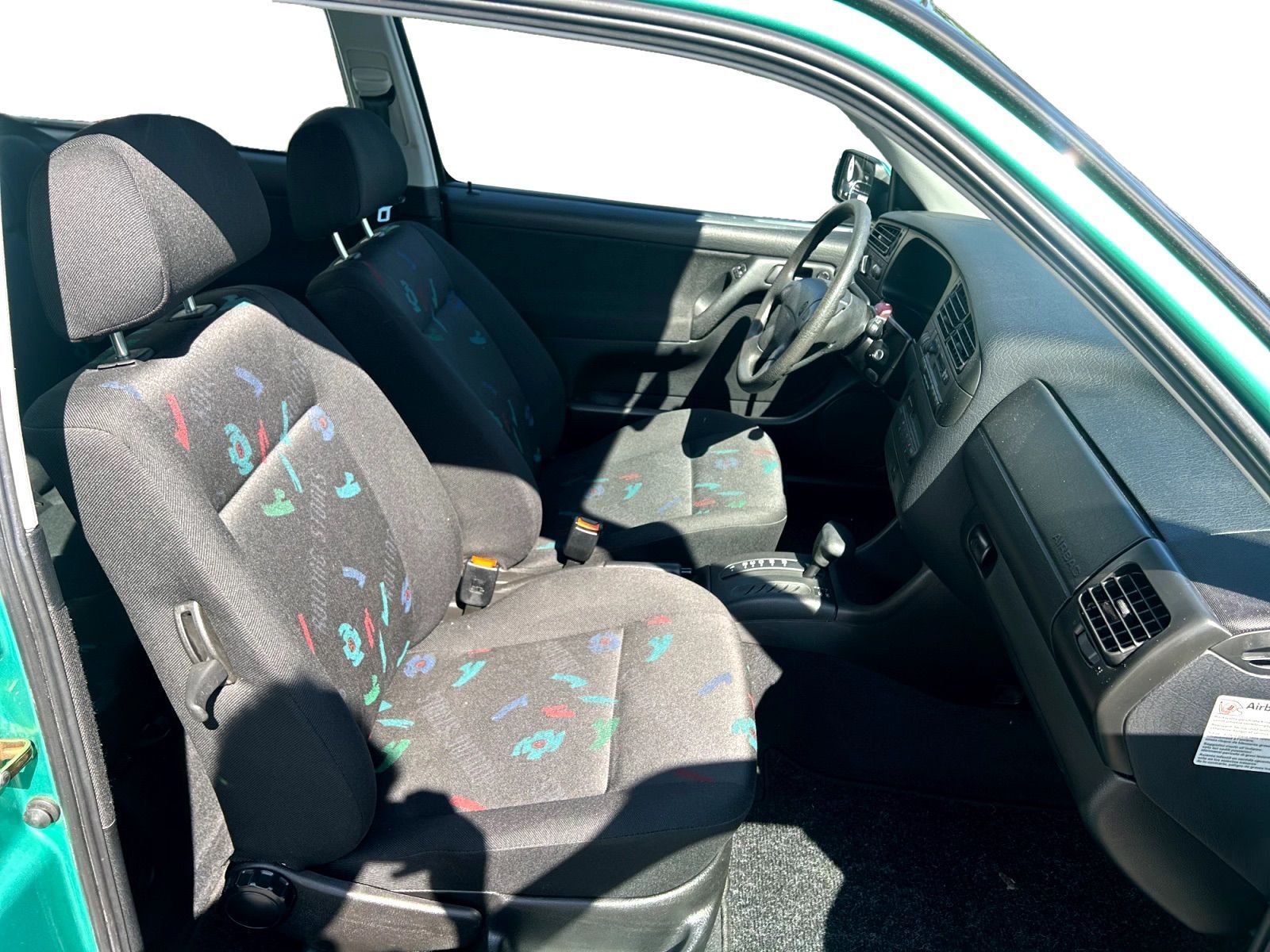 Fahrzeugabbildung Volkswagen Golf Auto. Rolling Stones  Wenig KM! Kein ROST