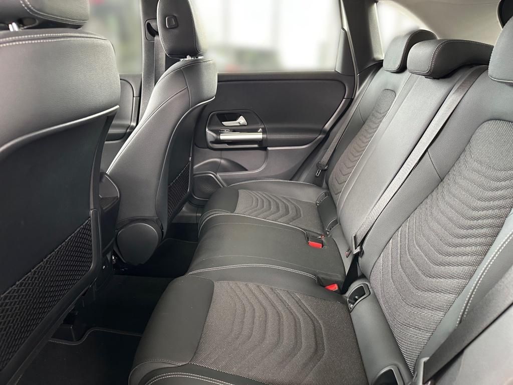 Fahrzeugabbildung Mercedes-Benz B 200 LED+Distronic+360Kamera+Memory