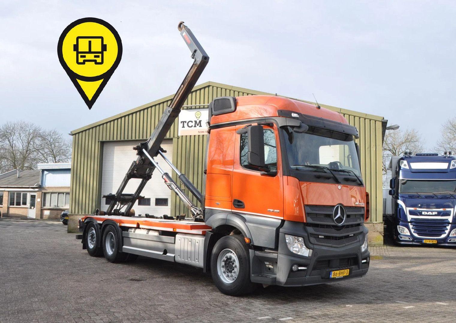 Mercedes-Benz Actros 2845 6X2 HIAB MultiLift HAAKARM 21T