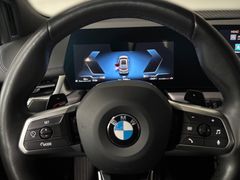 Fahrzeugabbildung BMW 218i Active Tourer M Sport -- Pano/HeadUp/19LM