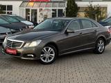 Mercedes-Benz E 250 CGI BlueEfficiency Avantgarde*AUTOMATIK* - gebrauchte Mercedes-Benz E 250 aus dem Jahr 2010