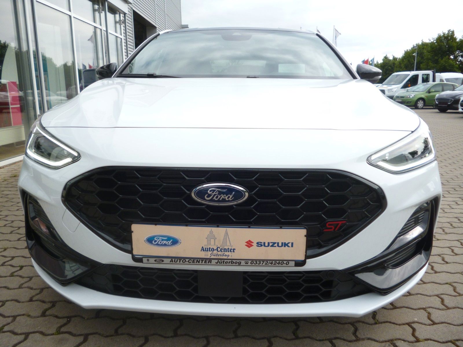 Ford Focus Lim. ST X*TRACK-PACK*B&O*Head-up-Displ.* imagem 3