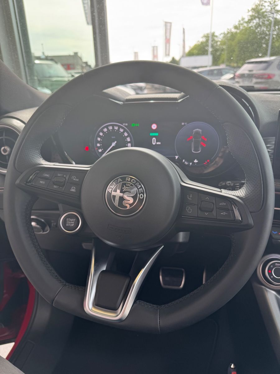 Fahrzeugabbildung Alfa Romeo Tonale Sprint/Sofort verfügbar