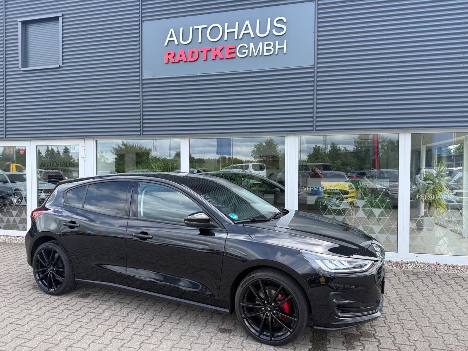 Ford Focus "Titanium X Black" SYNC4+KAMERA+BLIS+19"<