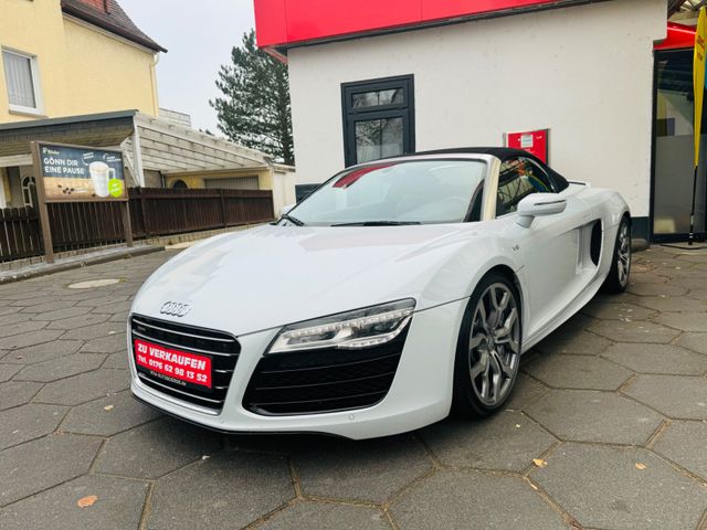 Audi R8 Spyder 5.2 FSI quattro Kamera  B&O Keramik