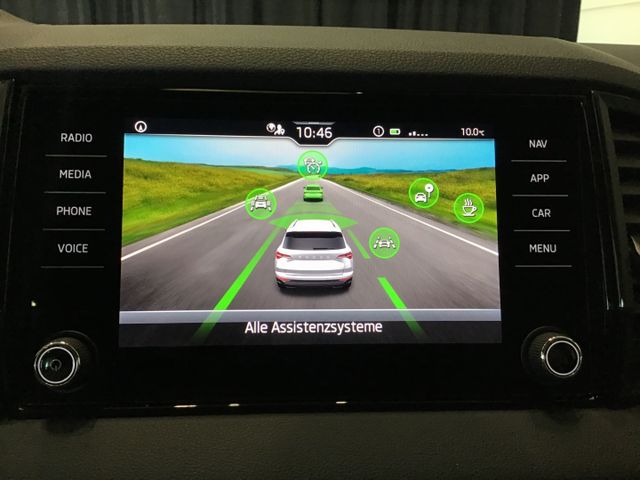 Fahrzeugabbildung Skoda Karoq Selection 1.5 TSI/DSG/ACC/SHZ/SmartLink