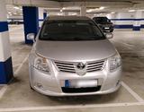 Toyota Avensis 2,2 automatisch 2010 - Toyota Avensis in Leverkusen