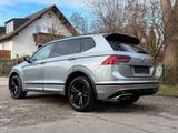 Volkswagen Tiguan Allspace R-L ine TDI SCR 176kW DSG 4MOTIO - VW Tiguan Allspace Gebrauchtwagen in München
