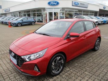 Hyundai i20     PDC + Kamera          PA