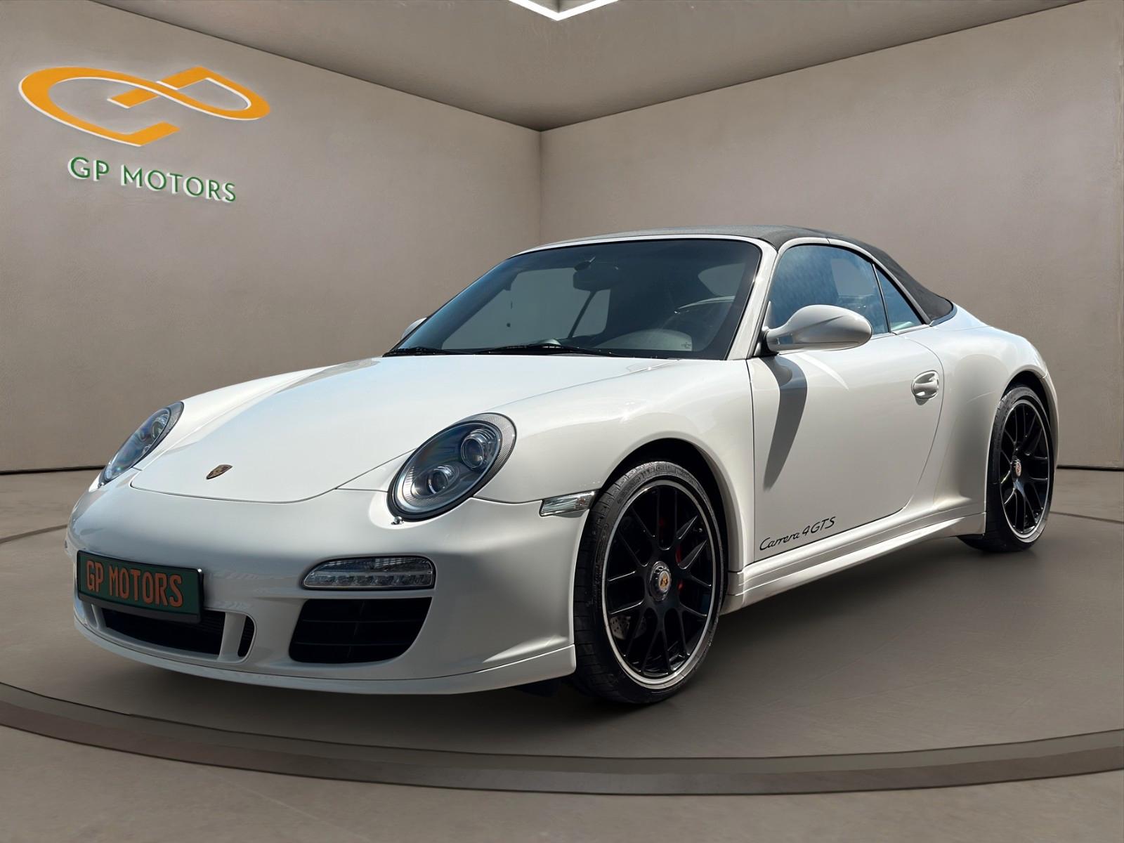 Porsche 997 (911) Carrera 4 GTS Cabriolet