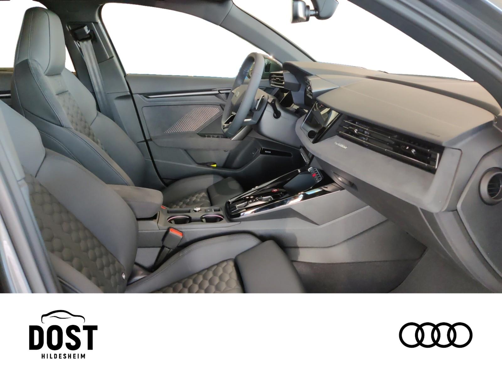 Audi RS 3 Limousine S tronic PANO+NAVI+LEDER+ABGAS