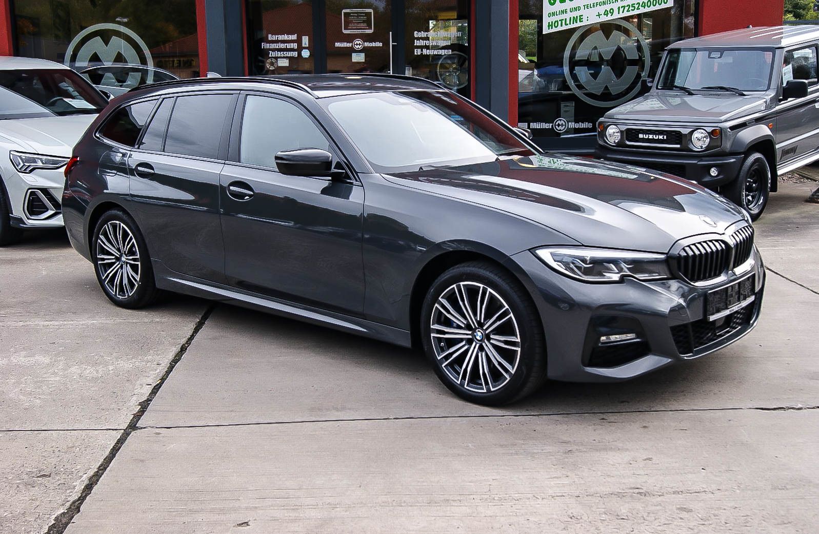 Fahrzeugabbildung BMW 330 e Touring xDrive Aut. M-SPORT H&K ANHZV LIVE