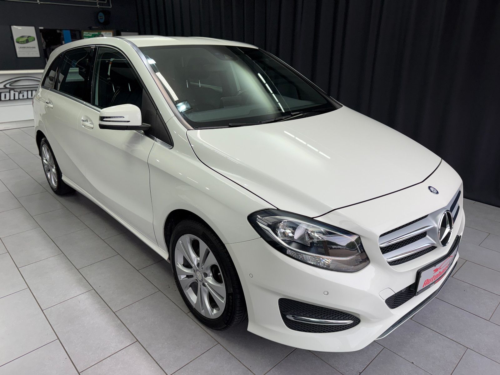 Fahrzeugabbildung Mercedes-Benz B 220 CDI |AUTOMATIK|NAVI|RF-CAM|LEDER