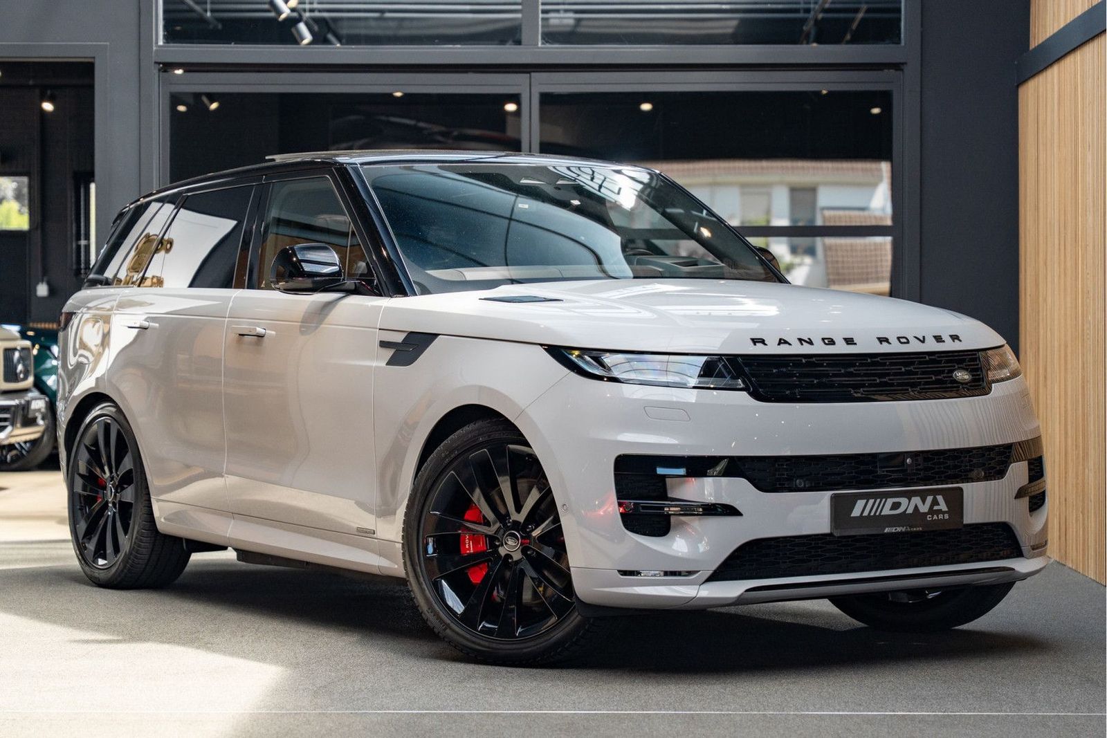 Land Rover Range Rover Sport P550e Autobiography Koelbox Pa