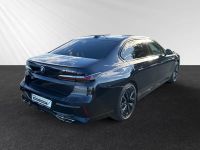 BMW M760 - Vorschau Bild 3