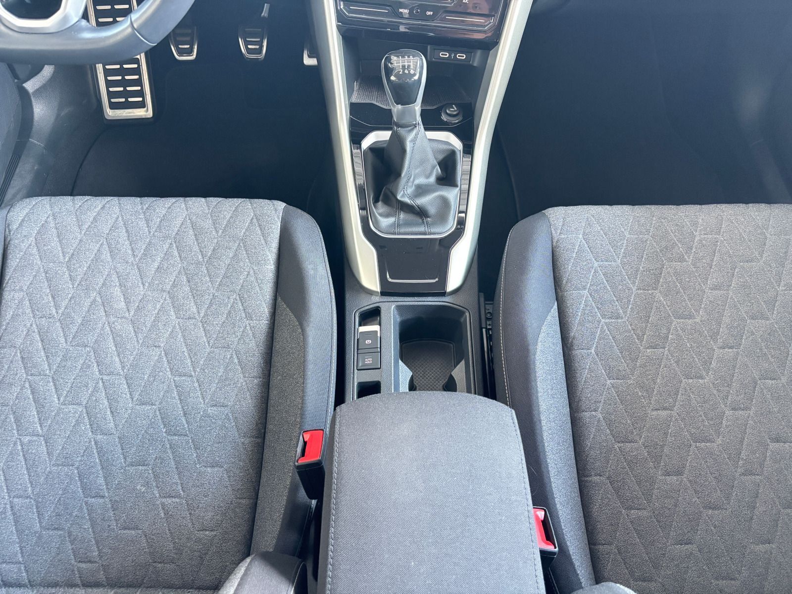 Volkswagen T-Roc - Bild 17
