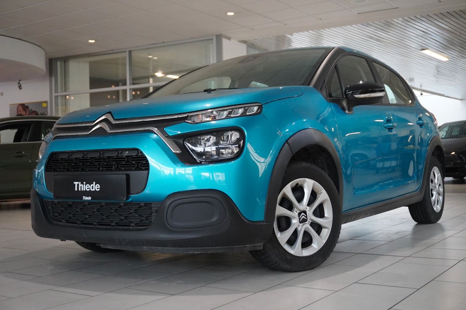 Fahrzeugabbildung Citroën C3 1.2 FEEL 5-TÜR LED/KLIMA/TEMP./USB/DAB+