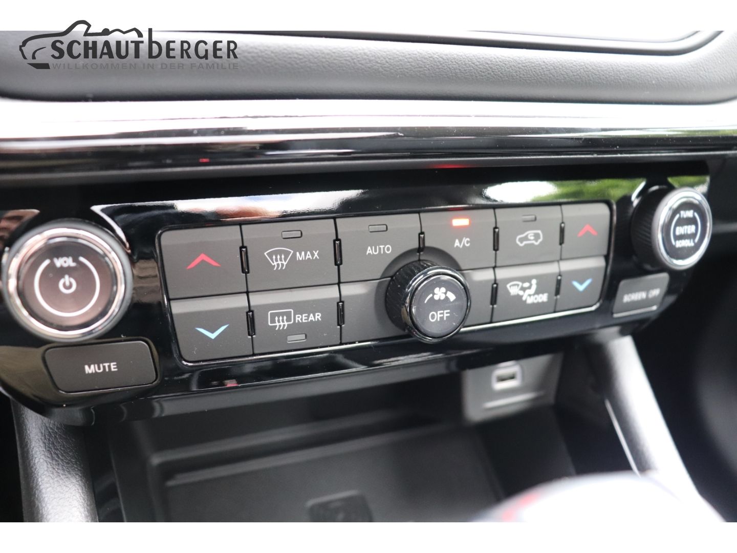 Jeep Compass - Bild 24