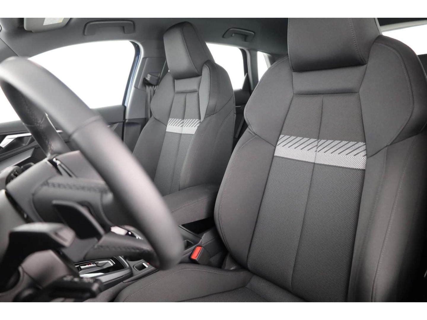 Audi A3 Sportback TFSI S-Tronic NAV/Sportsitze/LED+, миниатюра 10