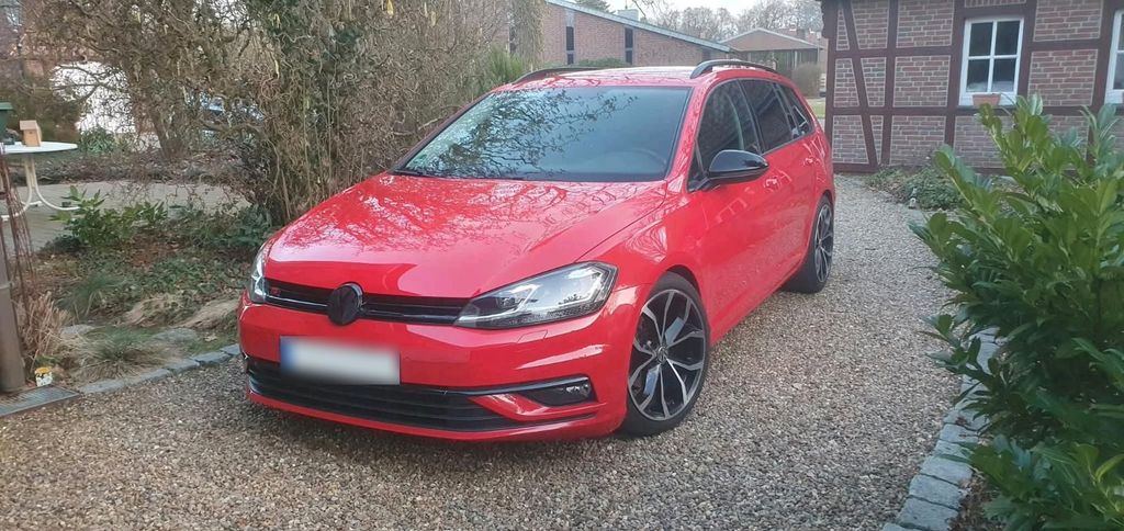Image of Volkswagen Golf