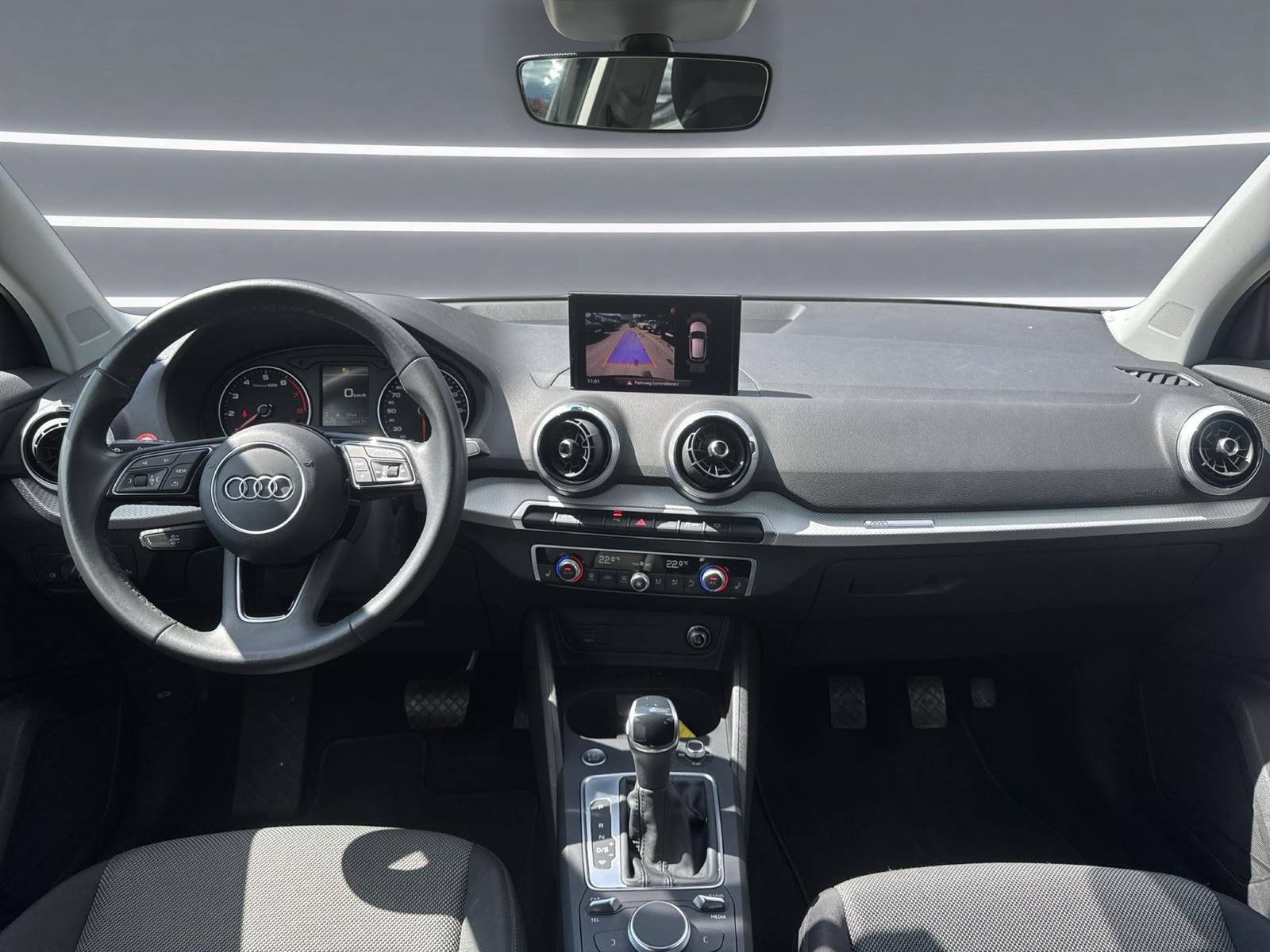 Audi Q2 35 TFSI advanced LED KAMERA PDC+ SHZ 17", миниатюра 7