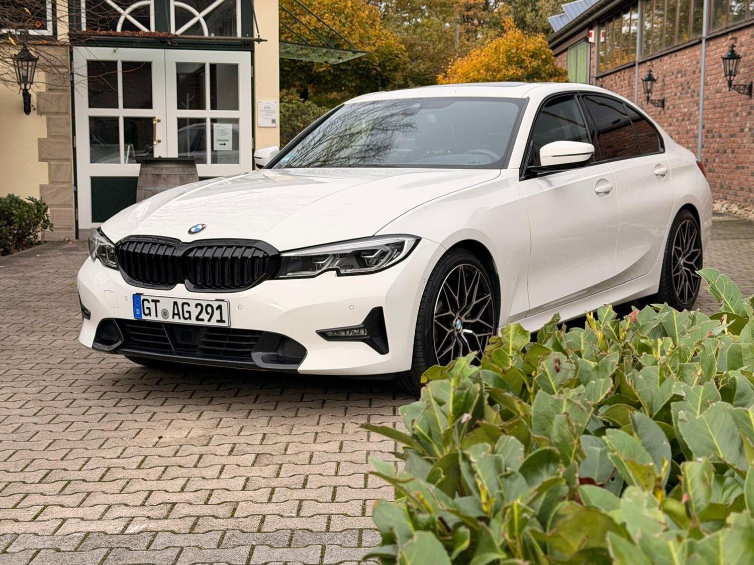 BMW 330 M 330 d Sport Line AHK Kamera