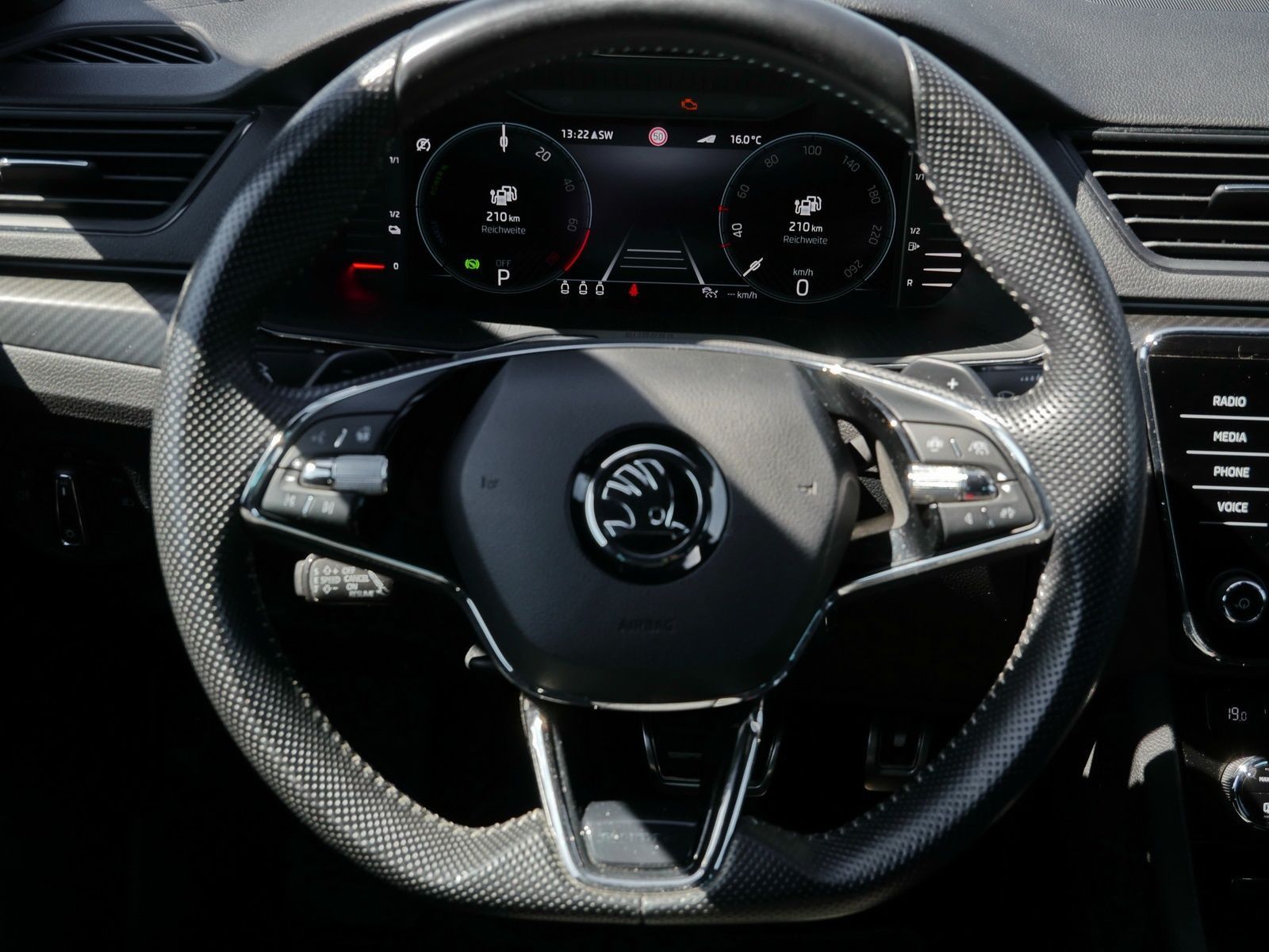 Skoda Superb - Bild 9