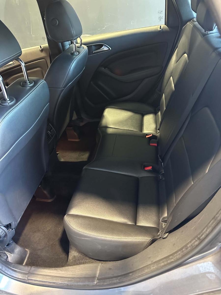 Mercedes-Benz B220 2014 — photo 9