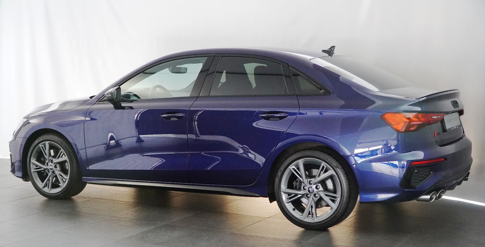 Audi S3 S Line quattro Limousine! Navarrablau! foto 6